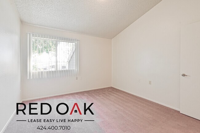 Foto del edificio - 3642 N Garey Ave