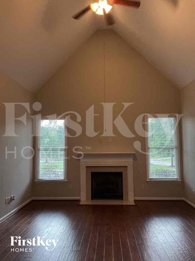 Building Photo - 3795 Abbeyglen Way