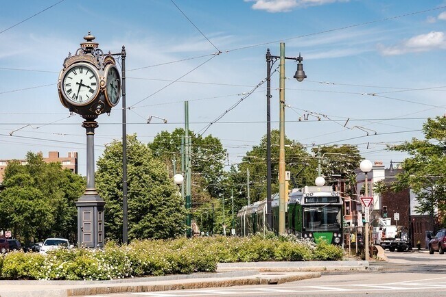 Foto del edificio - 145 Englewood Ave