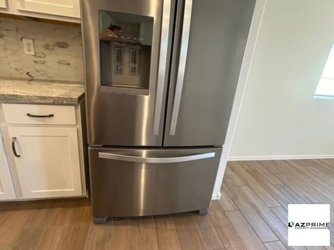 Building Photo - Nice Homes