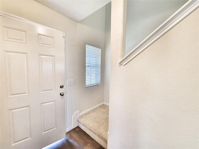 Building Photo - 6823 Cortenridge Ln