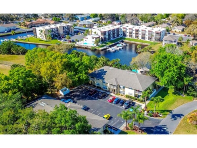 Building Photo - 5537 Executive Dr