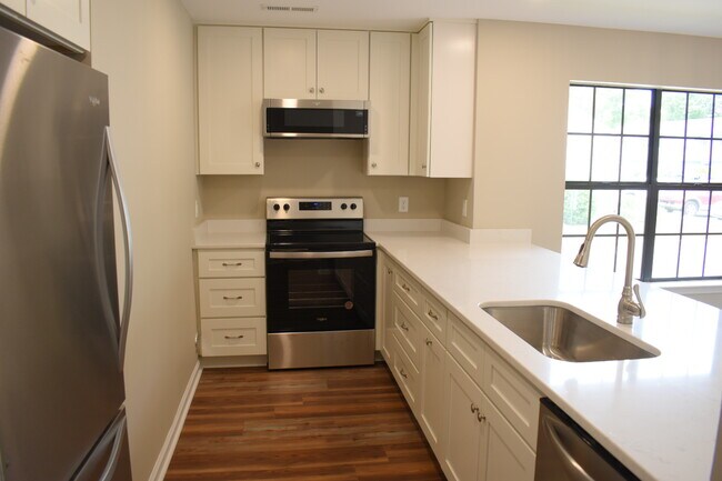 Foto del edificio - 1731 41st St