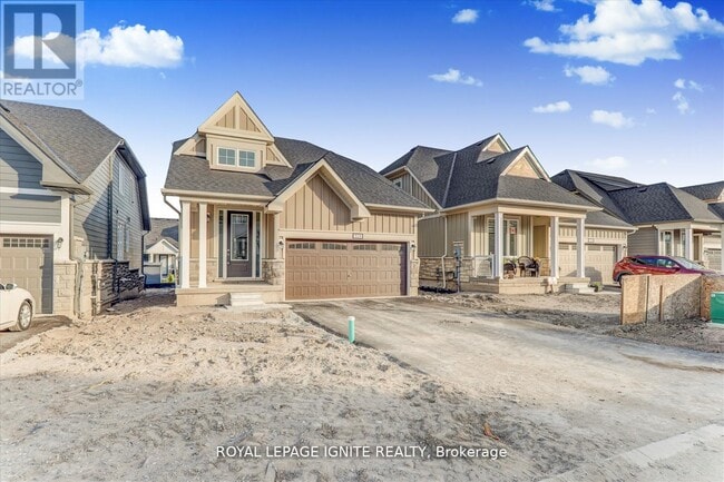 Building Photo - 519 Hudson Cres