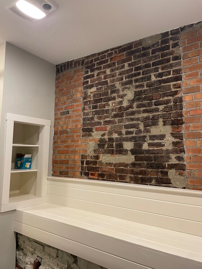 Foto del edificio - 18 W Market St