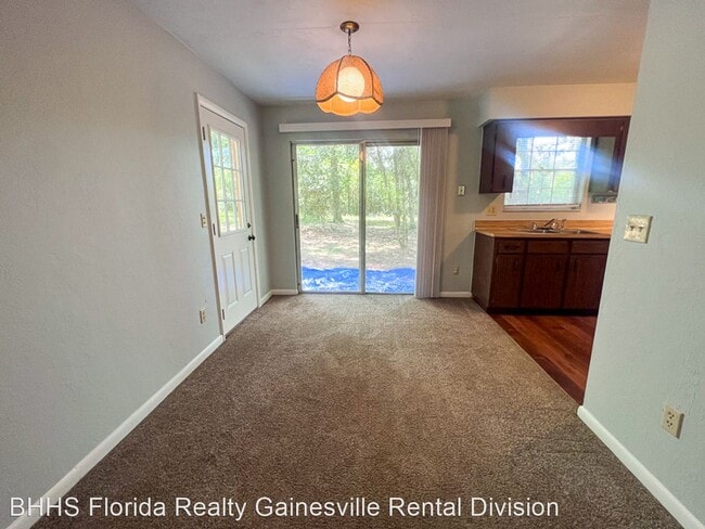 Building Photo - 3 br, 1.5 bath House - 3061 SE 28th Ave