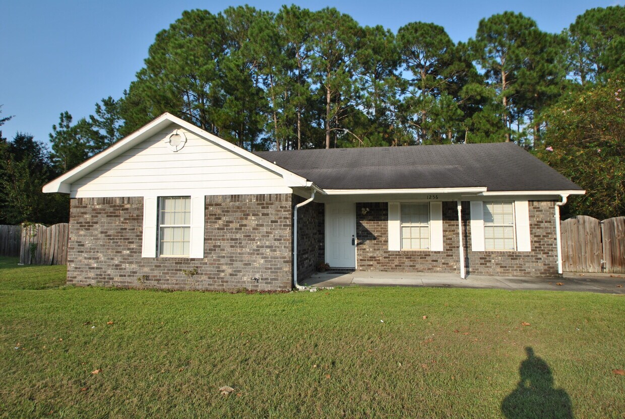 1256 Chinook Way, Hinesville, GA 31313 House Rental in Hinesville, GA