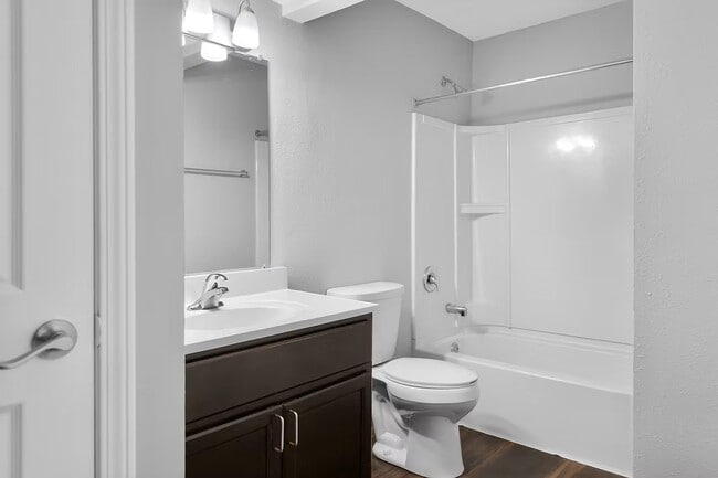 Building Photo - Oak Park at Nations Ford