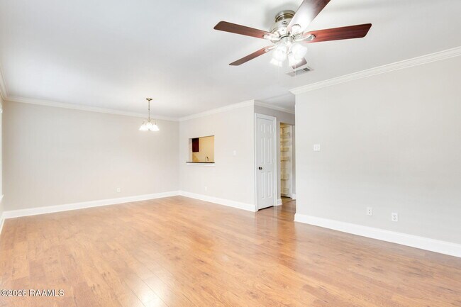Foto del edificio - 112 Hillside Dr