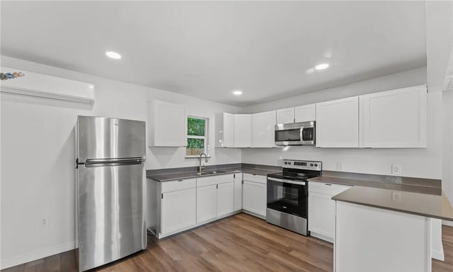 Foto del edificio - 112 Linda Dr