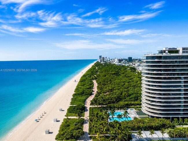 Building Photo - 8701 Collins Ave