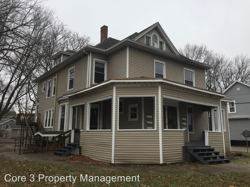 Primary Photo - 505 1/2 E Locust St