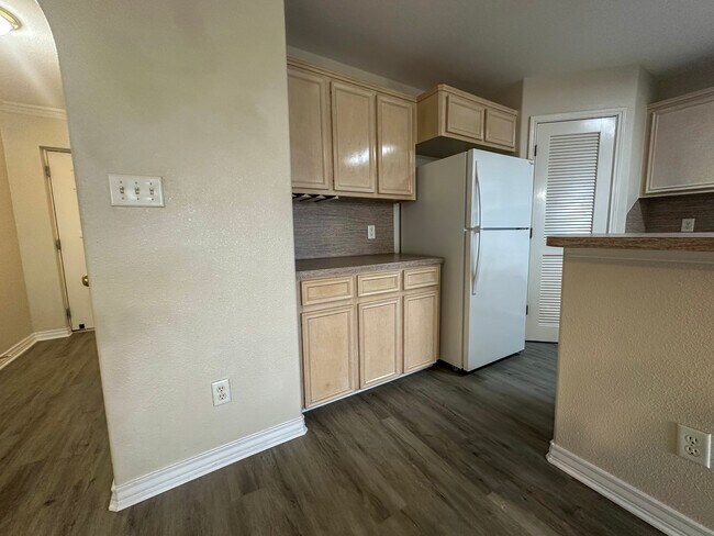 Building Photo - 15426 Grass Cay Ct