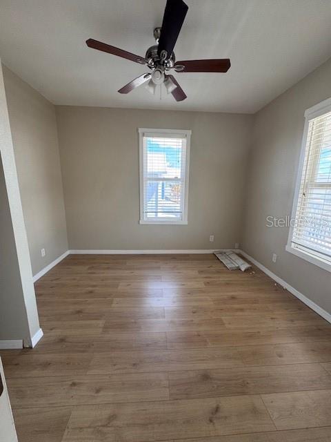 Foto del edificio - 1910 E Columbus Dr