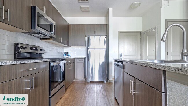 Foto del edificio - 10051 Perimeter Station Dr