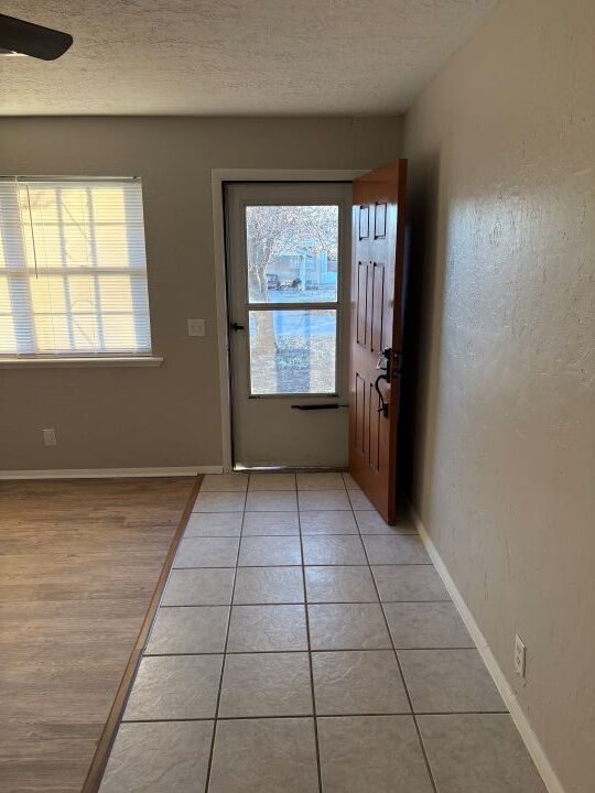 Foto del edificio - 203 Maple St