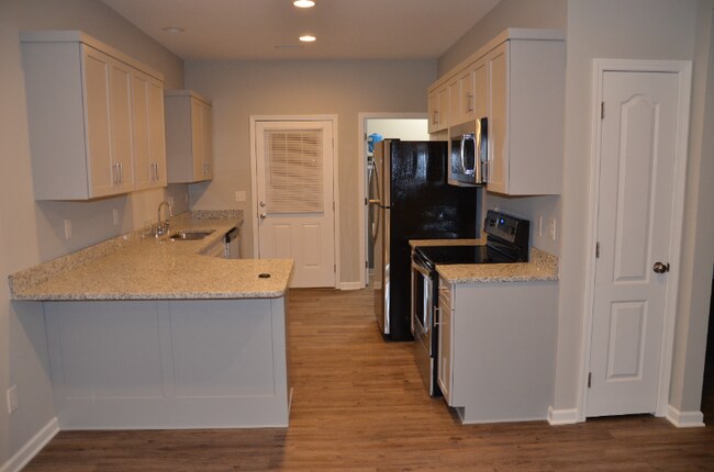 Foto del edificio - 1567 14th Ave NE