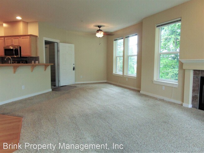 Foto del edificio - 7713 Fairway Ave SE