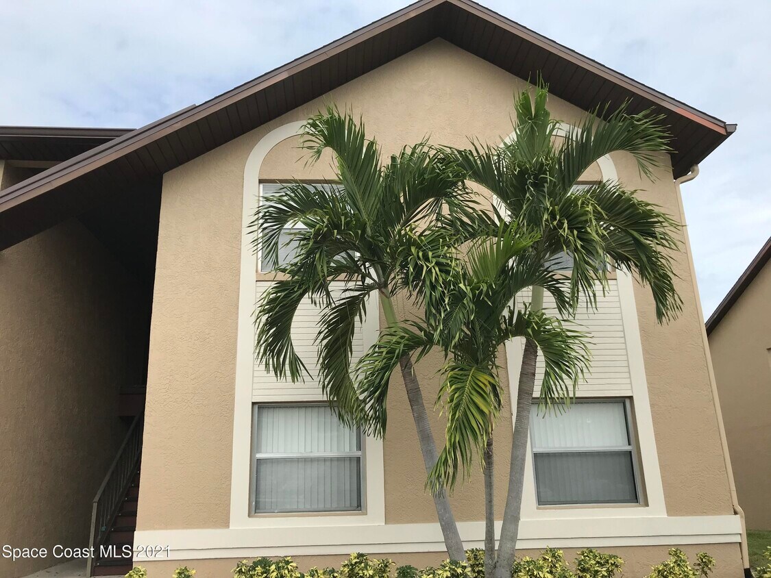110 Summer Pl Unit 8, Merritt Island, FL 32953 Condo for Rent in