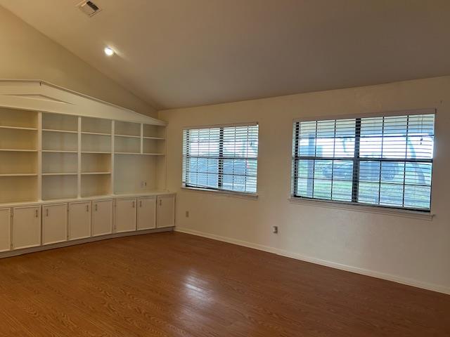Foto del edificio - 260 Hilltop Dr