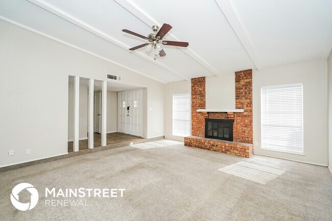 Building Photo - 7516 Four Winds Dr