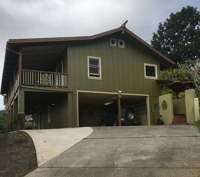 Building Photo - Kalaheo 4 bed 3 bath home