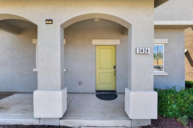 Foto del edificio - 3432 Bayou Way