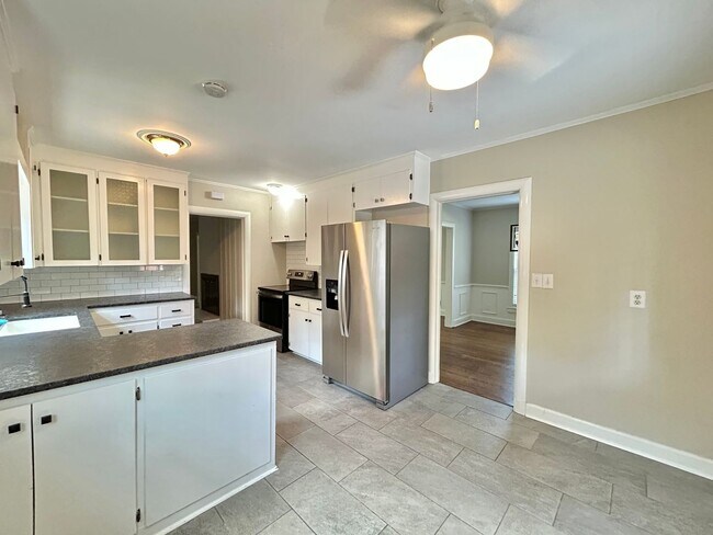 Foto del edificio - 766 Timber Ln