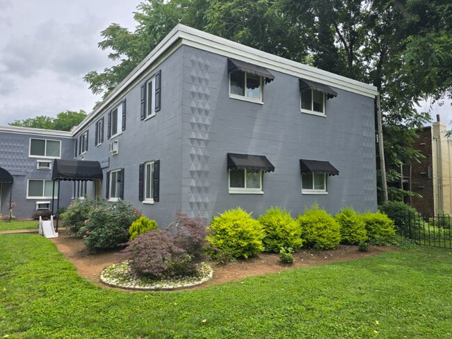 Foto del edificio - 3206 Ellwood Ave