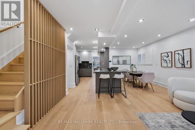 Photo du bâtiment - 86 Albertus Ave