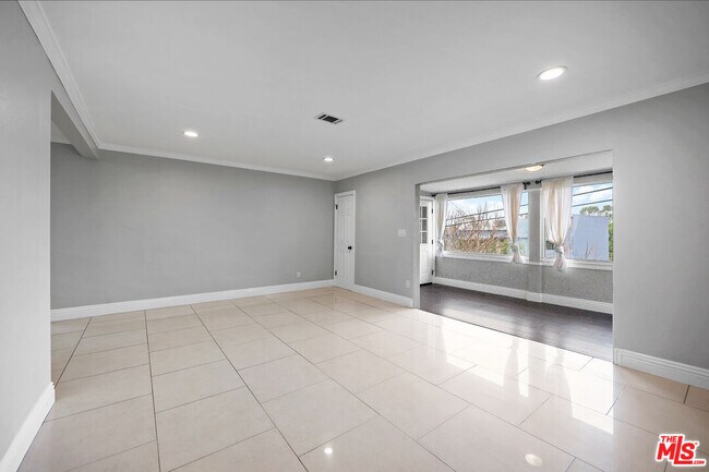 Foto del edificio - 11419 Sunshine Terrace