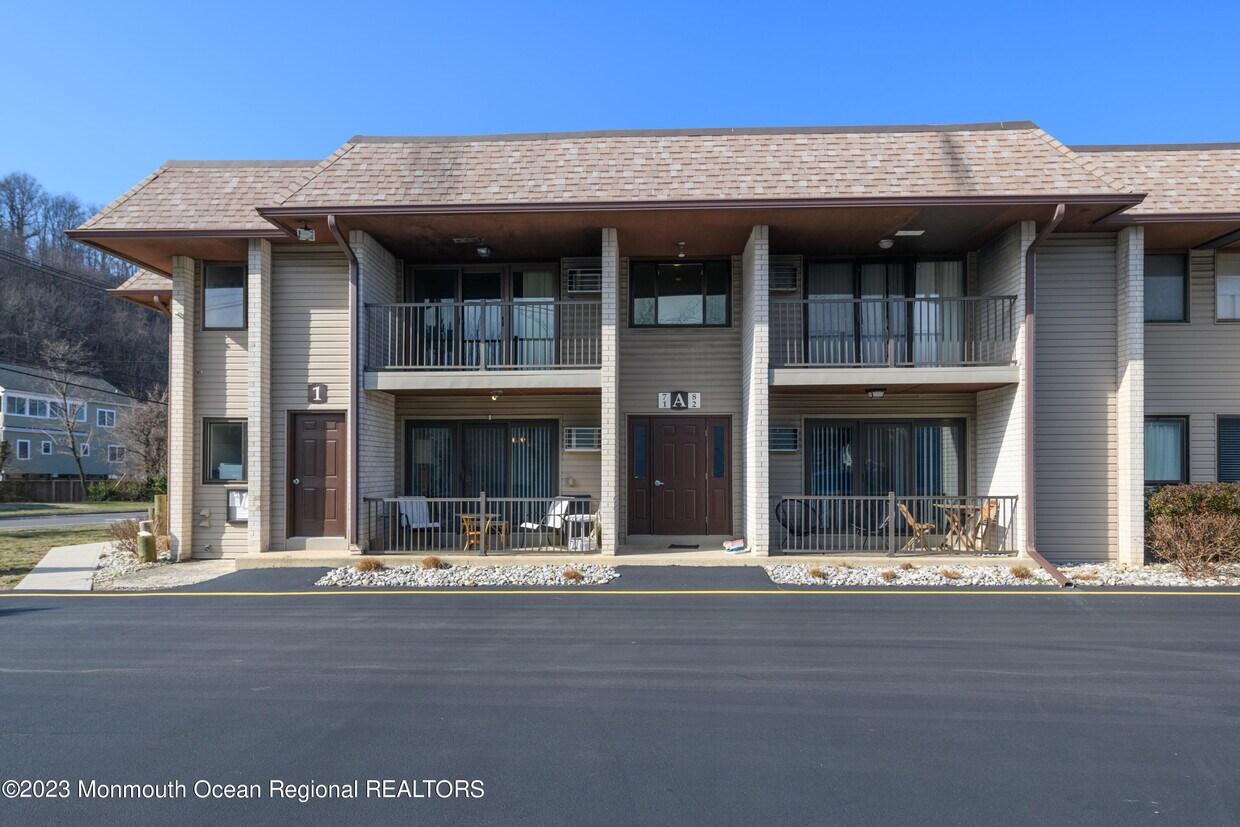 330 Shore Dr Unit 7A, Highlands, NJ 07732 Condo for Rent in Highlands