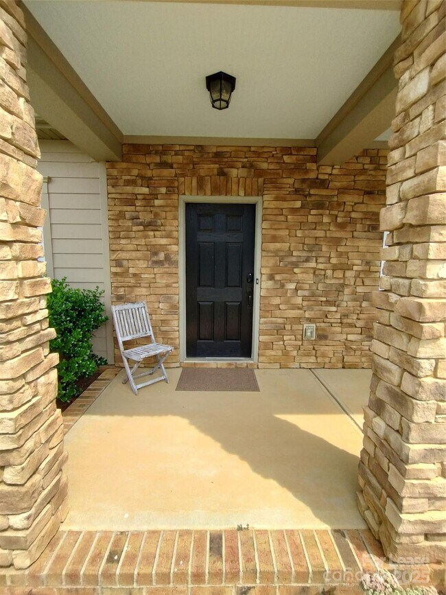 Foto del edificio - 105 E Neel Ranch Rd