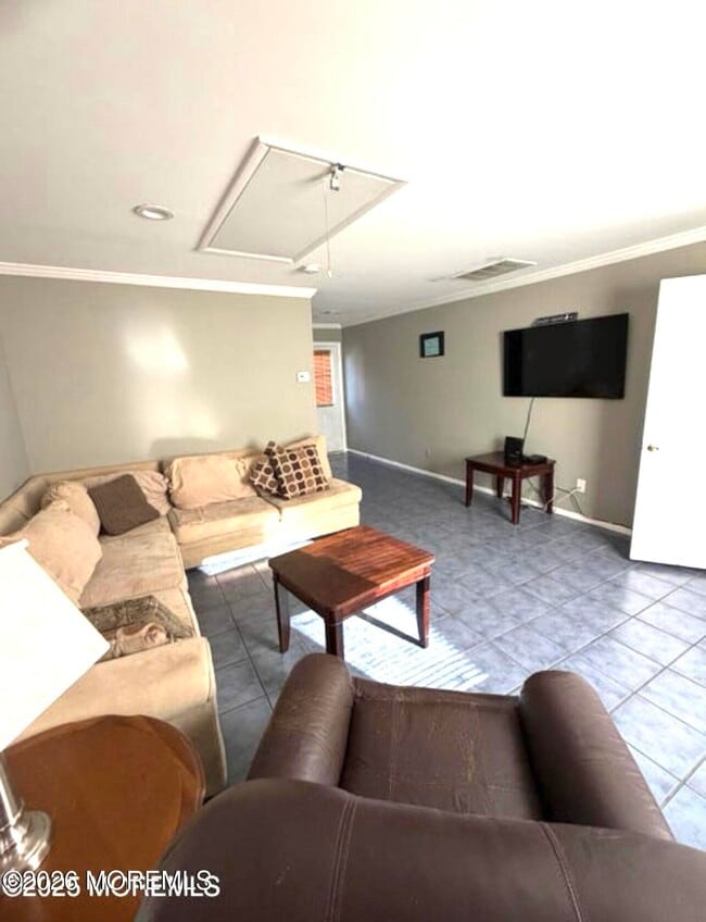 Building Photo - 60 Sherman Ave