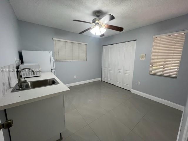 Foto del edificio - 11951 SW 132nd Ct