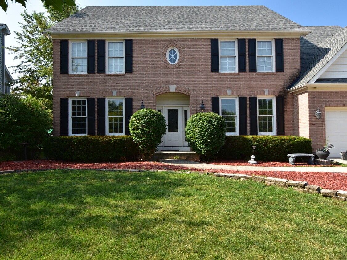 3530 Monarch Cir, Naperville, IL 60564 House Rental in Naperville, IL
