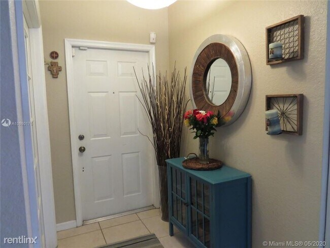 Building Photo - 4 br, 2 bath House - 1010 Daisy Ln