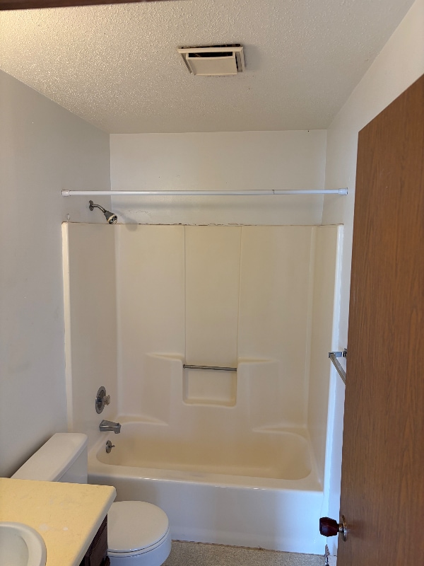 Foto del edificio - 1402 Division St W