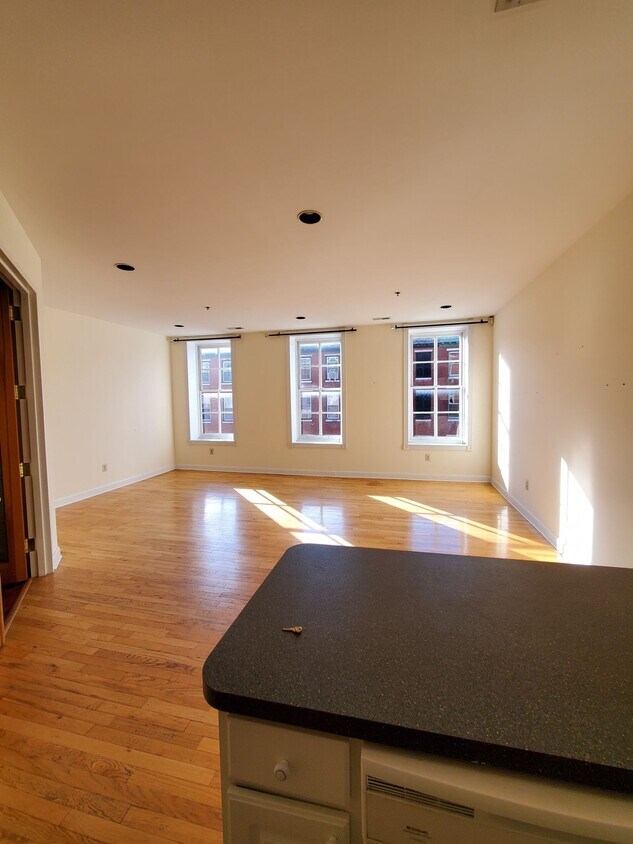 1829 Pine St Unit 302F, Philadelphia, PA 19103 1829 Pine St