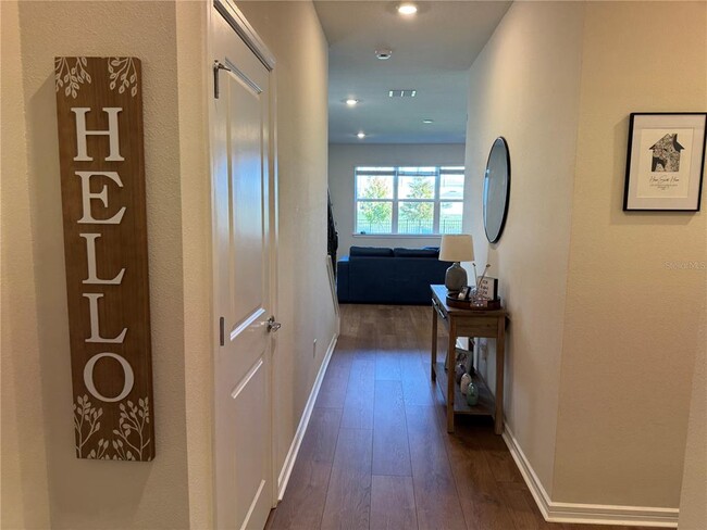 Building Photo - 2701 Serenity Gdn Dr