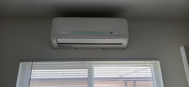 Minisplit Heat and Air - 1728 N Hollywood Way