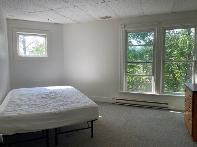 Foto del edificio - 107 Elm St