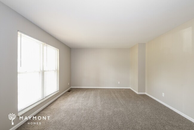 Foto del edificio - 3665 Seville Dr