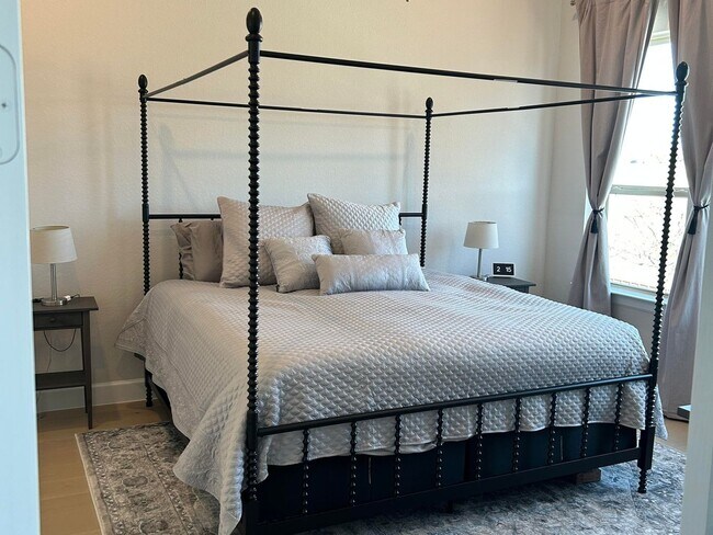 Foto del edificio - 4420 Murphy Ln