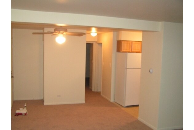 Foto del edificio - 613 W 65th St