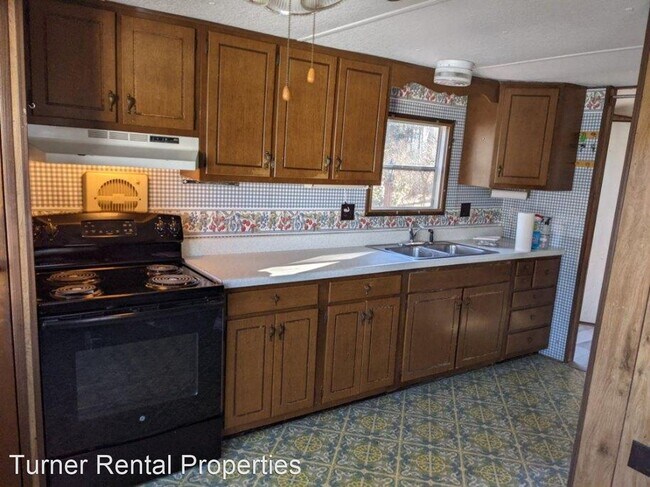 Foto del edificio - 2 br, 1 bath House - 117 Poor Farm Road
