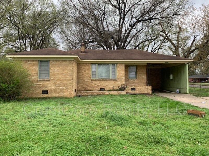 Primary Photo - 3363 Riney St