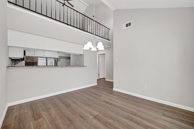 Building Photo - 12227 W Village Dr