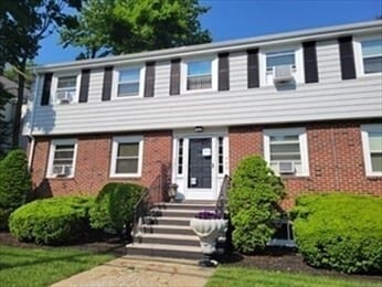 Primary Photo - 383 Central St