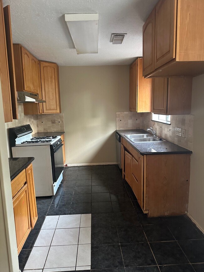 Foto del edificio - 15342 E Willowwind Cir